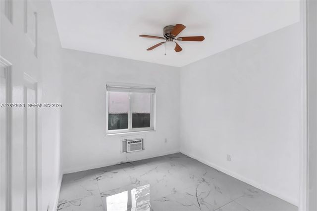 215 30th Street 6, Miami Beach, FL 33140
