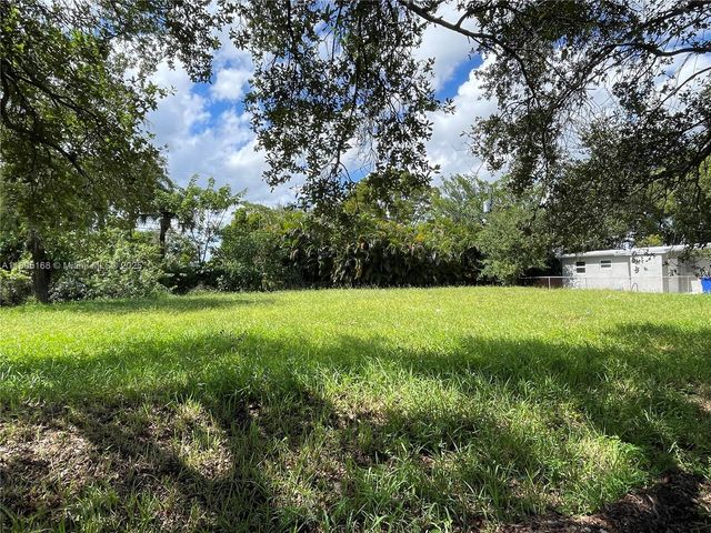 833 NW 12th Ave, Fort Lauderdale, FL 33311