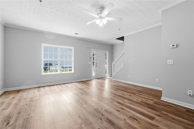 5072 Leeshire Trace, Tucker, GA 30084