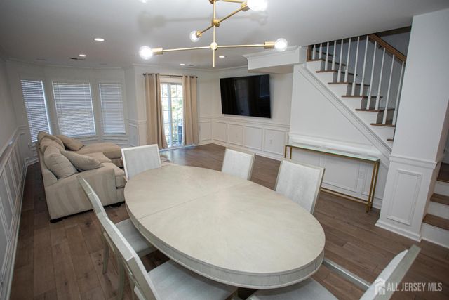 124 Adamecs Way, South Amboy, NJ 08879