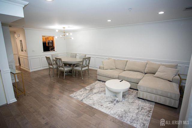 124 Adamecs Way, South Amboy, NJ 08879