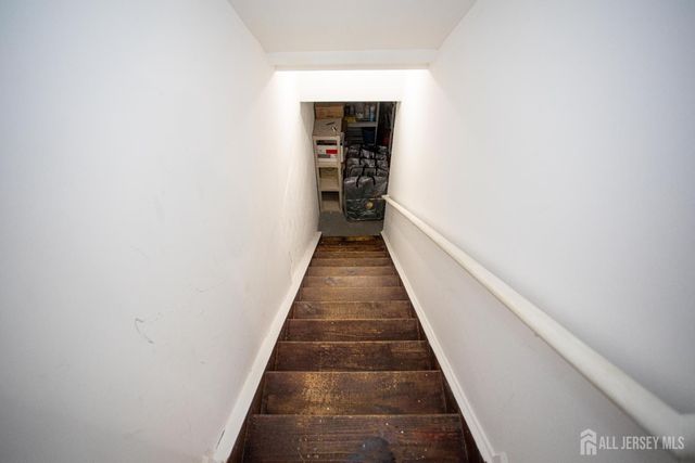 124 Adamecs Way, South Amboy, NJ 08879