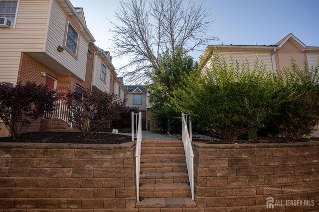 124 Adamecs Way, South Amboy, NJ 08879