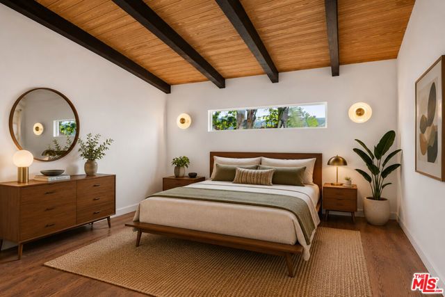 2065 Kew Drive, Los Angeles, CA 90046
