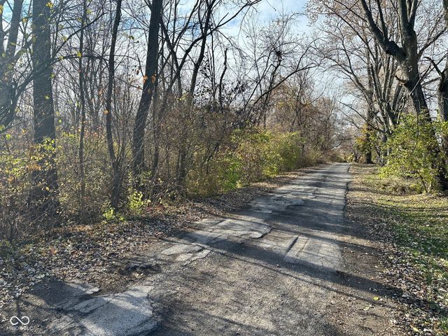 2948 Sapphire Boulevard, Indianapolis, IN 46268