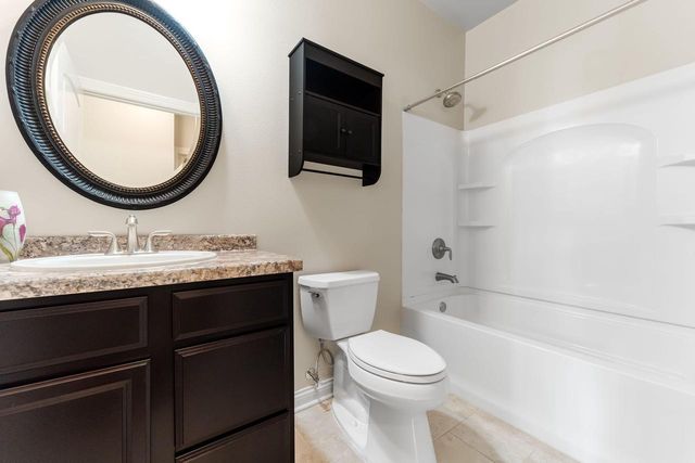830 Elise COURT, Waukesha, WI 53189
