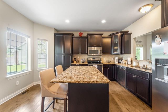 830 Elise COURT, Waukesha, WI 53189