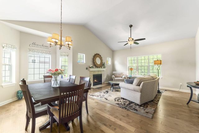 830 Elise COURT, Waukesha, WI 53189