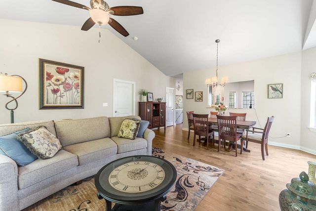 830 Elise COURT, Waukesha, WI 53189