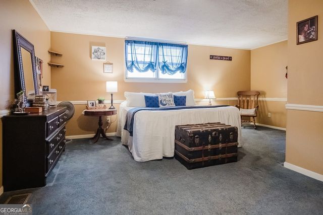 205 Matthews Street, Barnesville, GA 30204