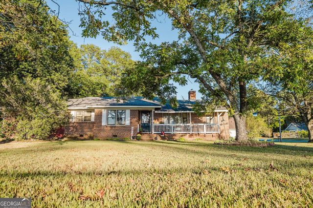 205 Matthews Street, Barnesville, GA 30204