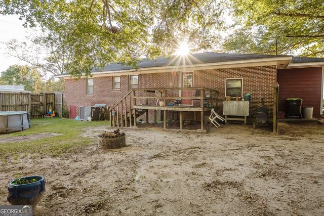 205 Matthews Street, Barnesville, GA 30204