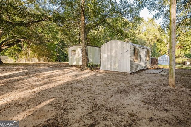 205 Matthews Street, Barnesville, GA 30204