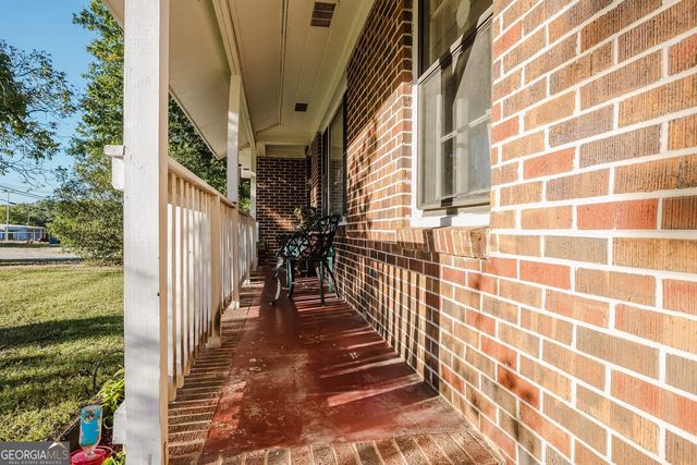 205 Matthews Street, Barnesville, GA 30204