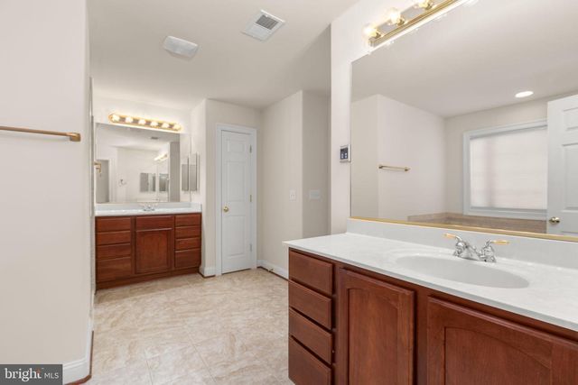 175 SHELLFIELD LN, Colonial Beach, VA 22443