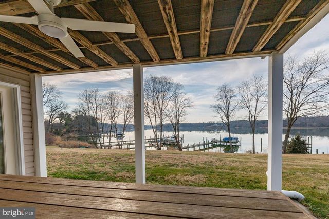 175 SHELLFIELD LN, Colonial Beach, VA 22443