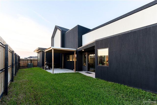 2605 Ulex Avenue, Mcallen, TX 78504