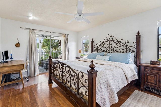 2101 N Palm Circle, North Palm Beach, FL 33408