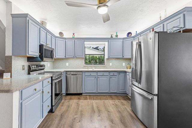 2101 N Palm Circle, North Palm Beach, FL 33408