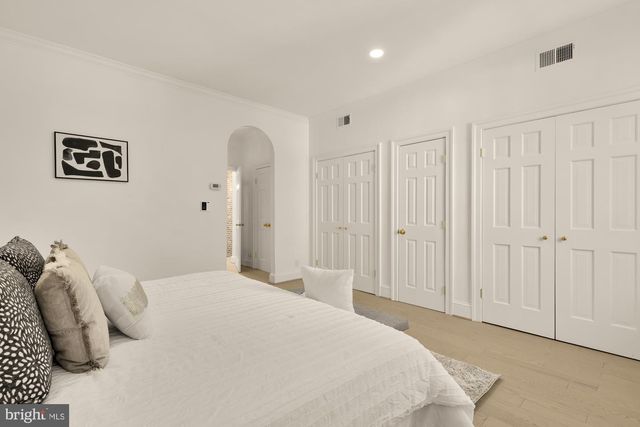 3249 P ST NW, Washington, DC 20007