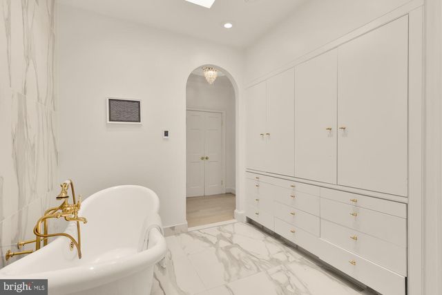 3249 P ST NW, Washington, DC 20007