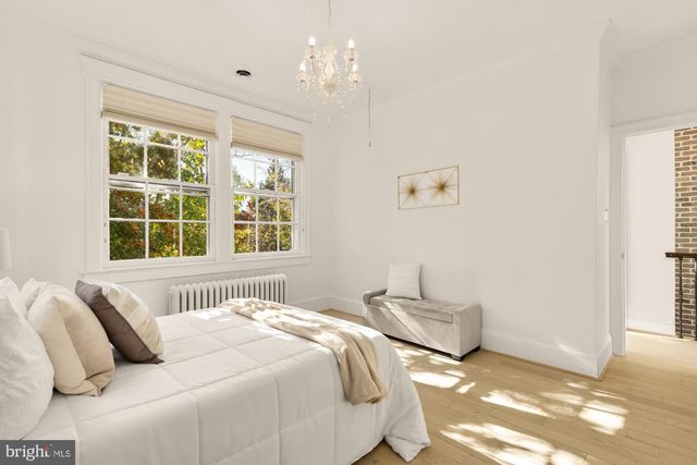 3249 P ST NW, Washington, DC 20007