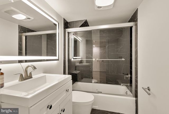 3249 P ST NW, Washington, DC 20007