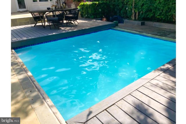 3249 P ST NW, Washington, DC 20007