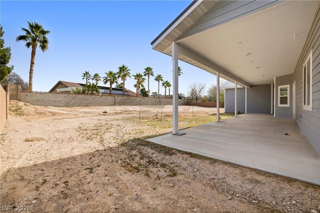 3156 Mateuse Street, Logandale, NV 89021
