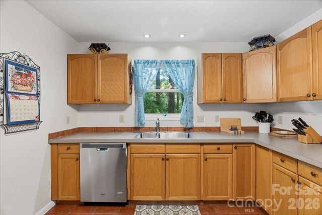 122 Arnold Heights, Waynesville, NC 28786