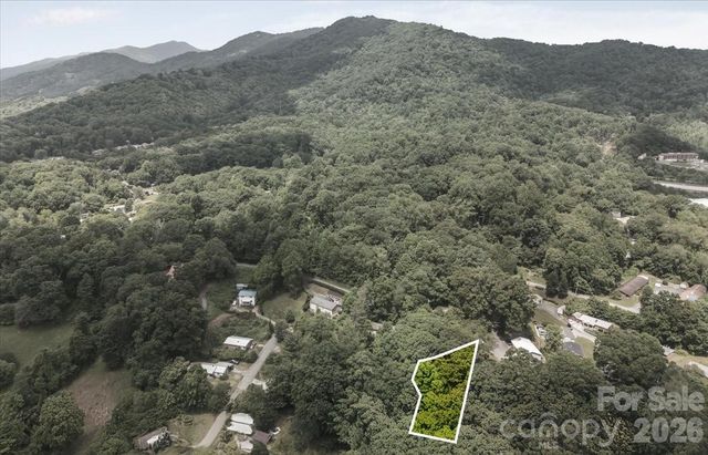 122 Arnold Heights, Waynesville, NC 28786