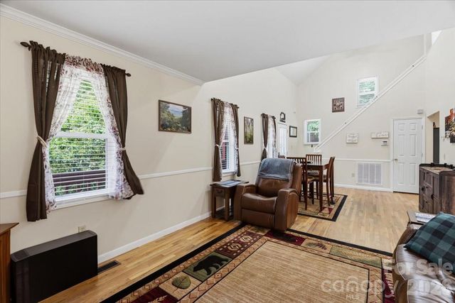 122 Arnold Heights, Waynesville, NC 28786