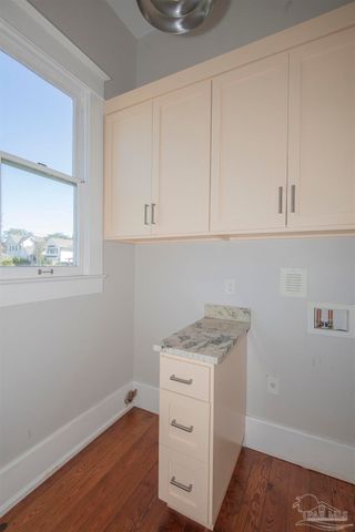 1725 N 15th Ave, Pensacola, FL 32503