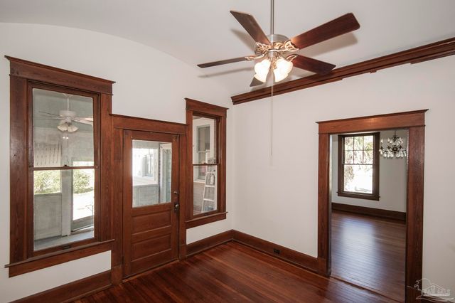 1725 N 15th Ave, Pensacola, FL 32503