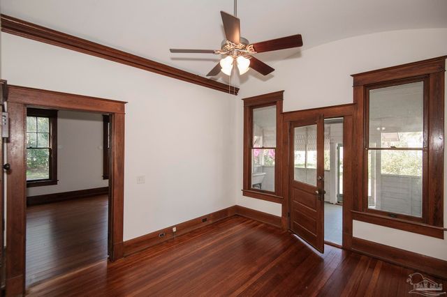 1725 N 15th Ave, Pensacola, FL 32503