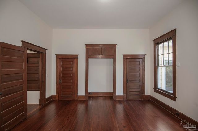 1725 N 15th Ave, Pensacola, FL 32503