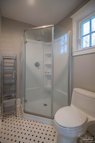 1725 N 15th Ave, Pensacola, FL 32503