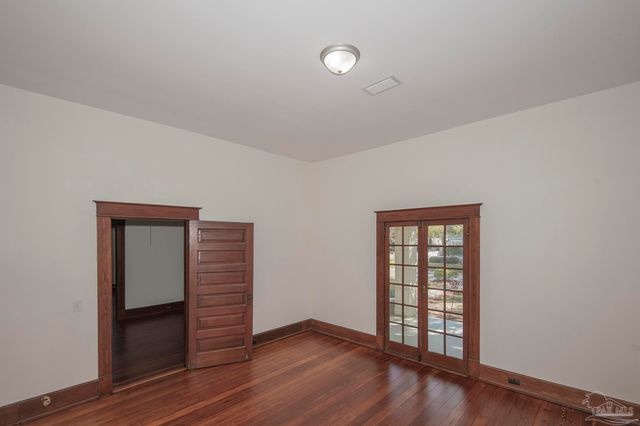 1725 N 15th Ave, Pensacola, FL 32503