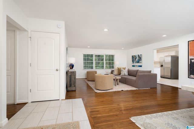 1033 SUNSET BOULEVARD, Birmingham, AL 35213