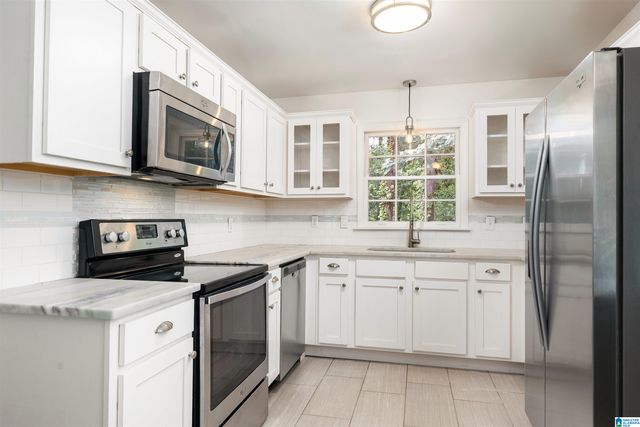 1033 SUNSET BOULEVARD, Birmingham, AL 35213