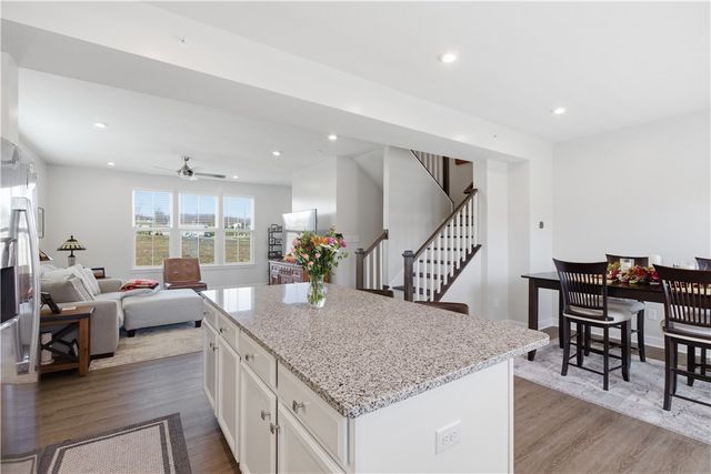 408 Scharberry Ln, Mars Boro, PA 16046