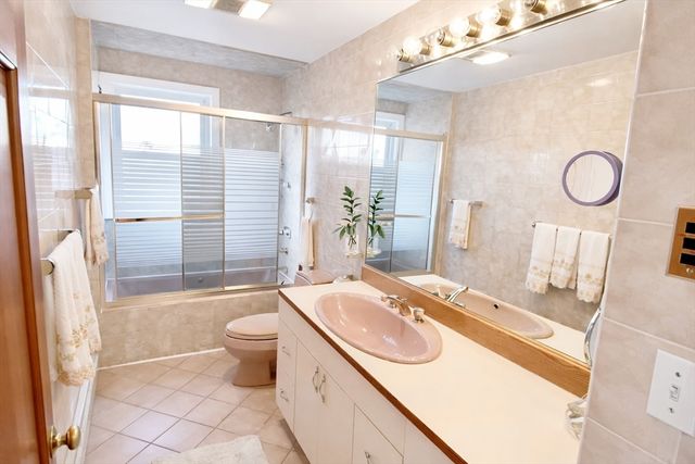 208 Rawson Road 3, Brookline, MA 02445