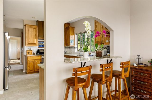 2364 Strawberry Point Road, Oak Harbor, WA 98277
