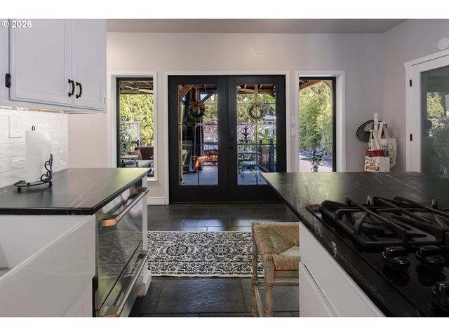 2355 A St, Forest Grove, OR 97116