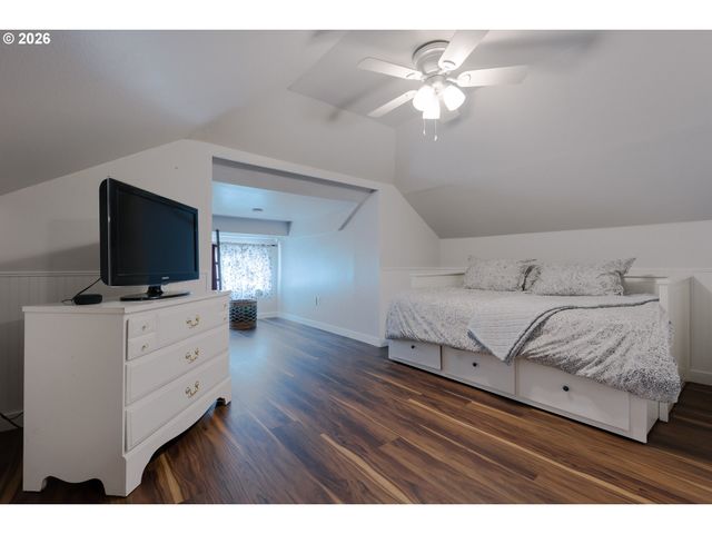 2355 A St, Forest Grove, OR 97116