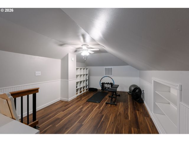 2355 A St, Forest Grove, OR 97116