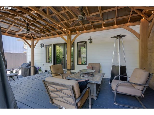 2355 A St, Forest Grove, OR 97116