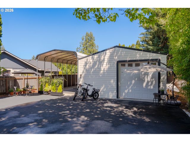 2355 A St, Forest Grove, OR 97116