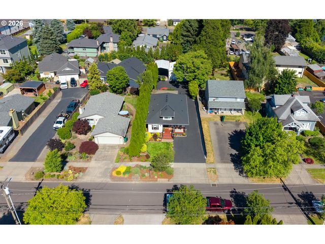 2355 A St, Forest Grove, OR 97116