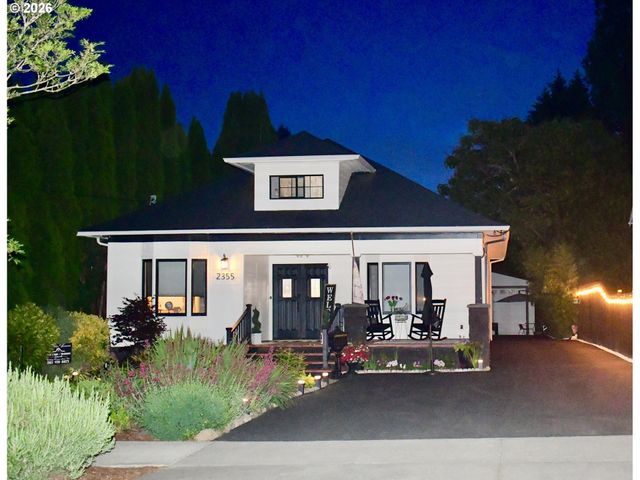 2355 A St, Forest Grove, OR 97116